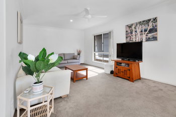 Image 6 for 16 Fiddlewood Place, Reedy Creek  QLD  4227