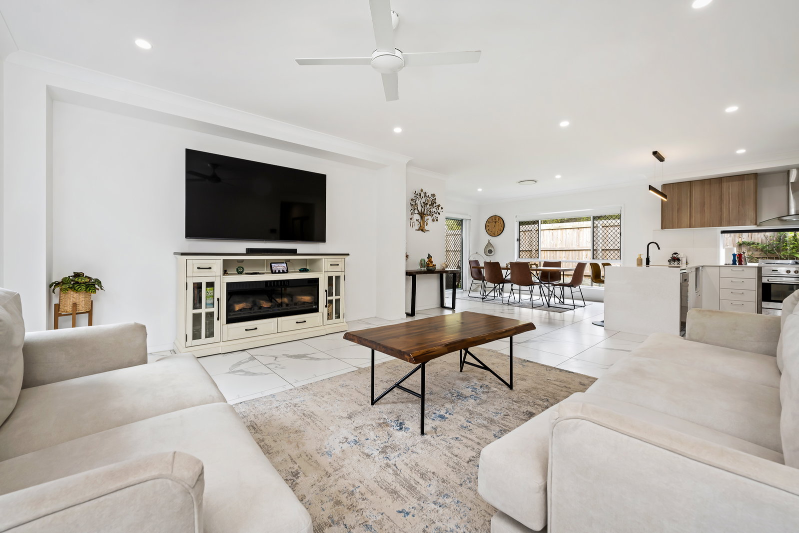 Main listing image for 5 Walters Crescent, Mango Hill  QLD  4509