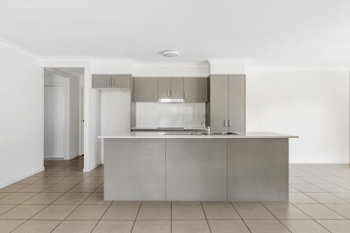 Image 6 for 68 Edgeware Street, Pimpama  QLD  4209