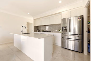 Image 4 for 10 Emerald Place, Kallangur  QLD  4503