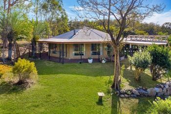 Image 3 for 5-7 Oakleigh Court, Woodhill  QLD  4285
