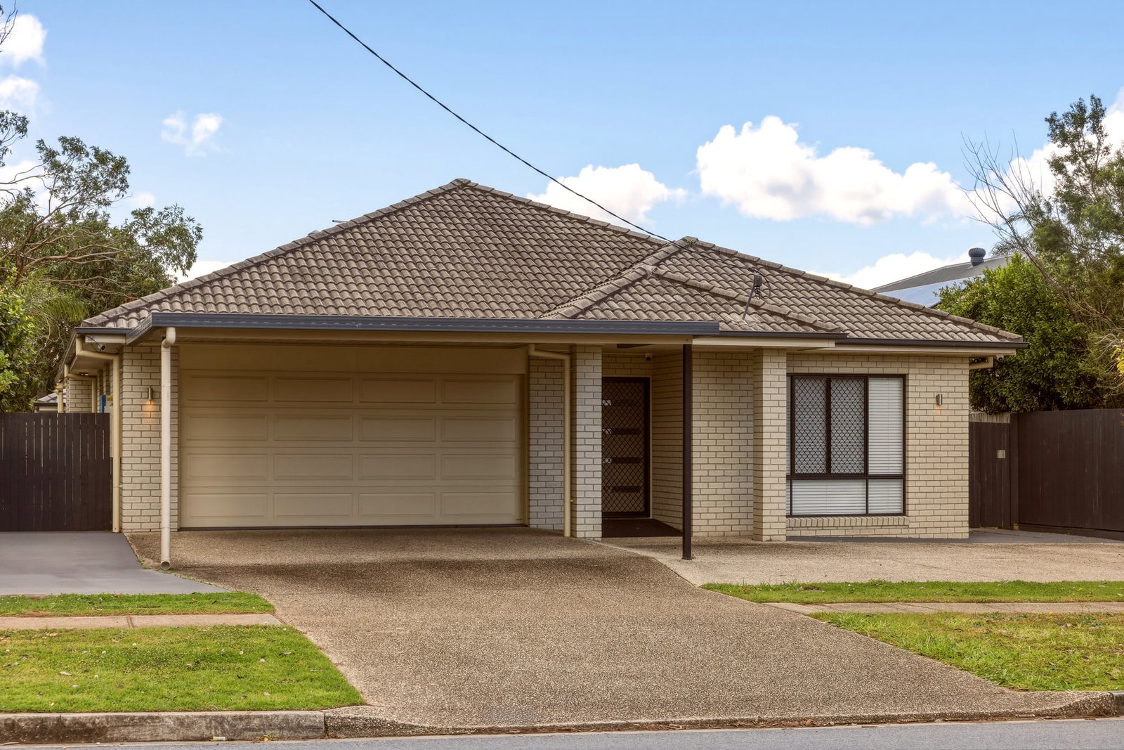 Main listing image for 9 Nielson Street, Chermside  QLD  4032