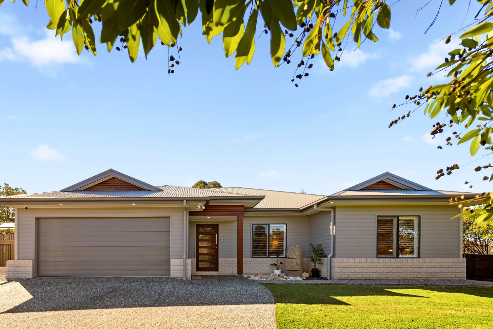 Main listing image for 40 Majestic Street, Bridgeman Downs  QLD  4035