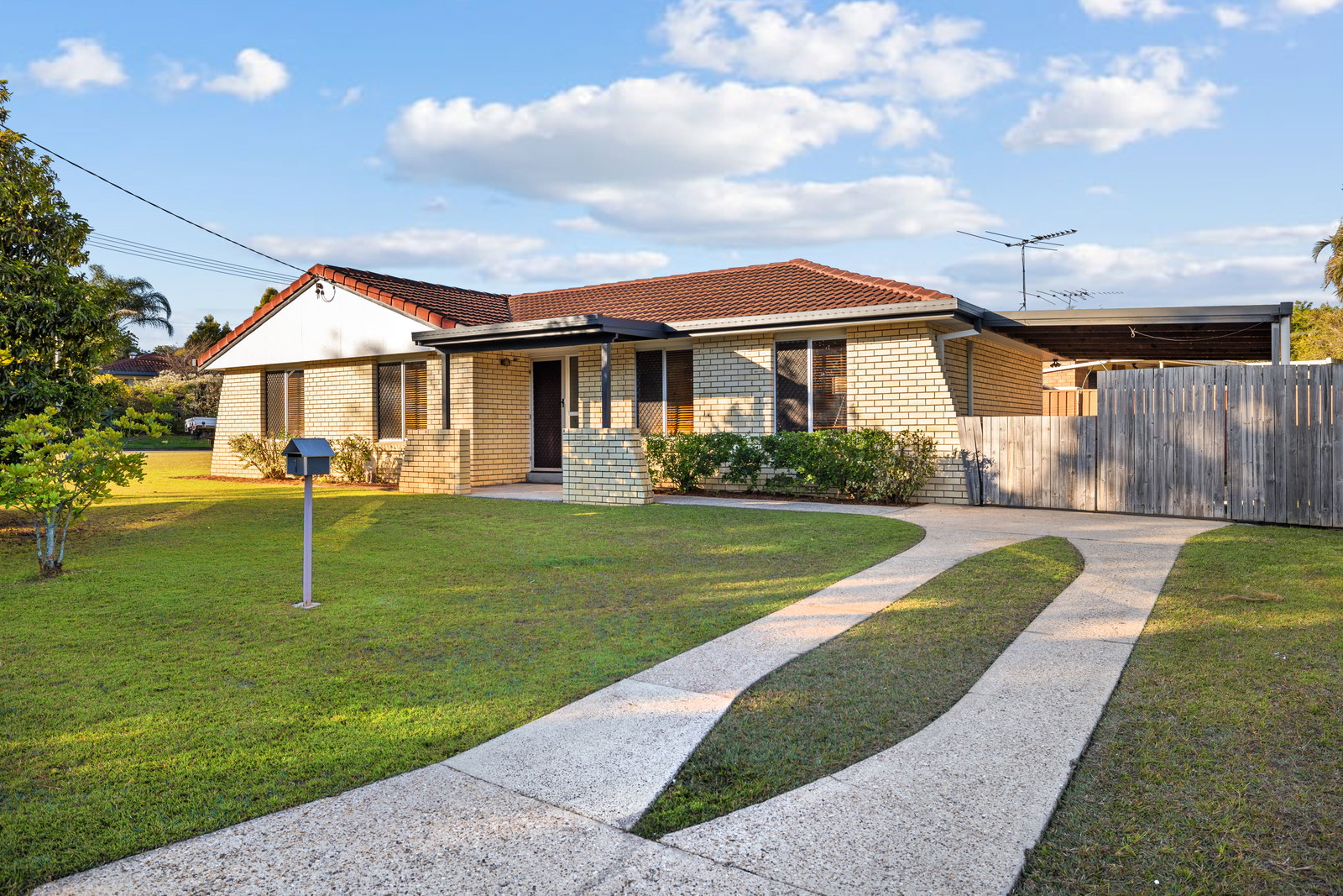 Main listing image for 1 Delphinium Street, Strathpine  QLD  4500