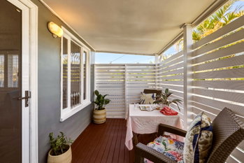 Image 4 for 28 Frank Street, Scarborough  QLD  4020