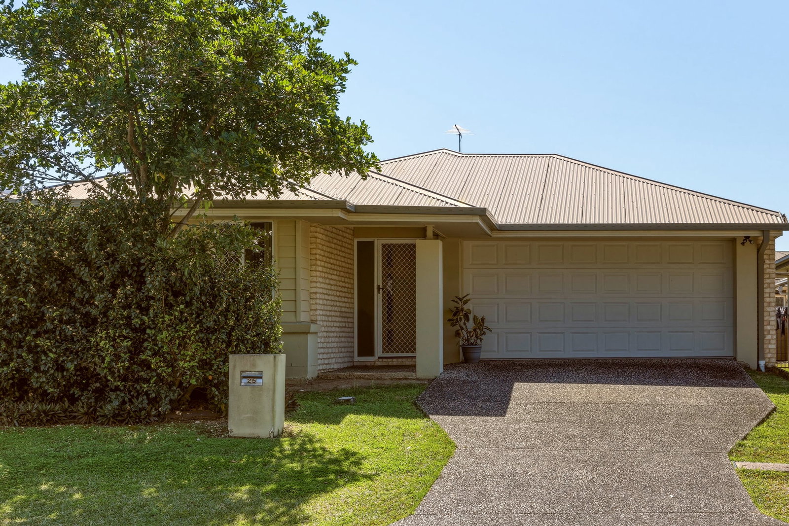 Main listing image for 25 Bowerbird Crescent, Dakabin  QLD  4503