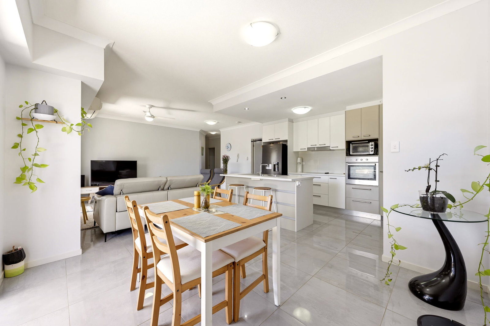 Main listing image for 6/13 Louis Street, Redcliffe  QLD  4020