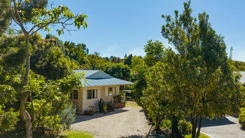 Image 6 for 2 Creek Way, Currumbin Valley  QLD  4223