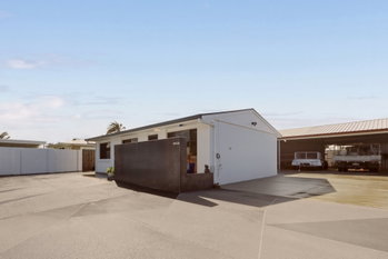 Image 6 for 153 Nicklin Way, Warana  QLD  4575
