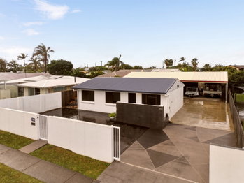 Image 5 for 153 Nicklin Way, Warana  QLD  4575