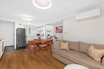 Image 5 for 4/6 Roseglen Street, Greenslopes  QLD  4120