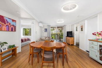 Image 4 for 4/6 Roseglen Street, Greenslopes  QLD  4120