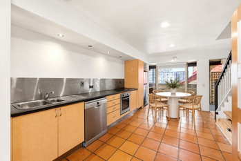 Image 5 for 33/53 Warry Street, Fortitude Valley  QLD  4006
