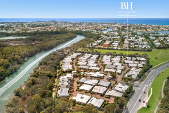 Image 4 for 102/239 Kawana Way, Kawana Island  QLD  4575