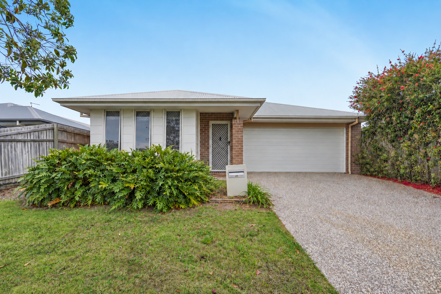Main listing image for 45 Kingsdale Avenue, Thornlands  QLD  4164