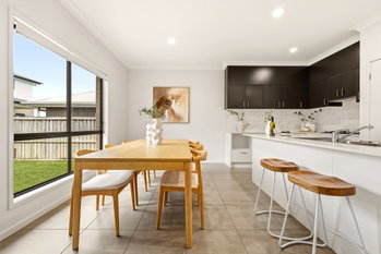 Image 6 for 26 Taunton Circuit, Upper Kedron  QLD  4055