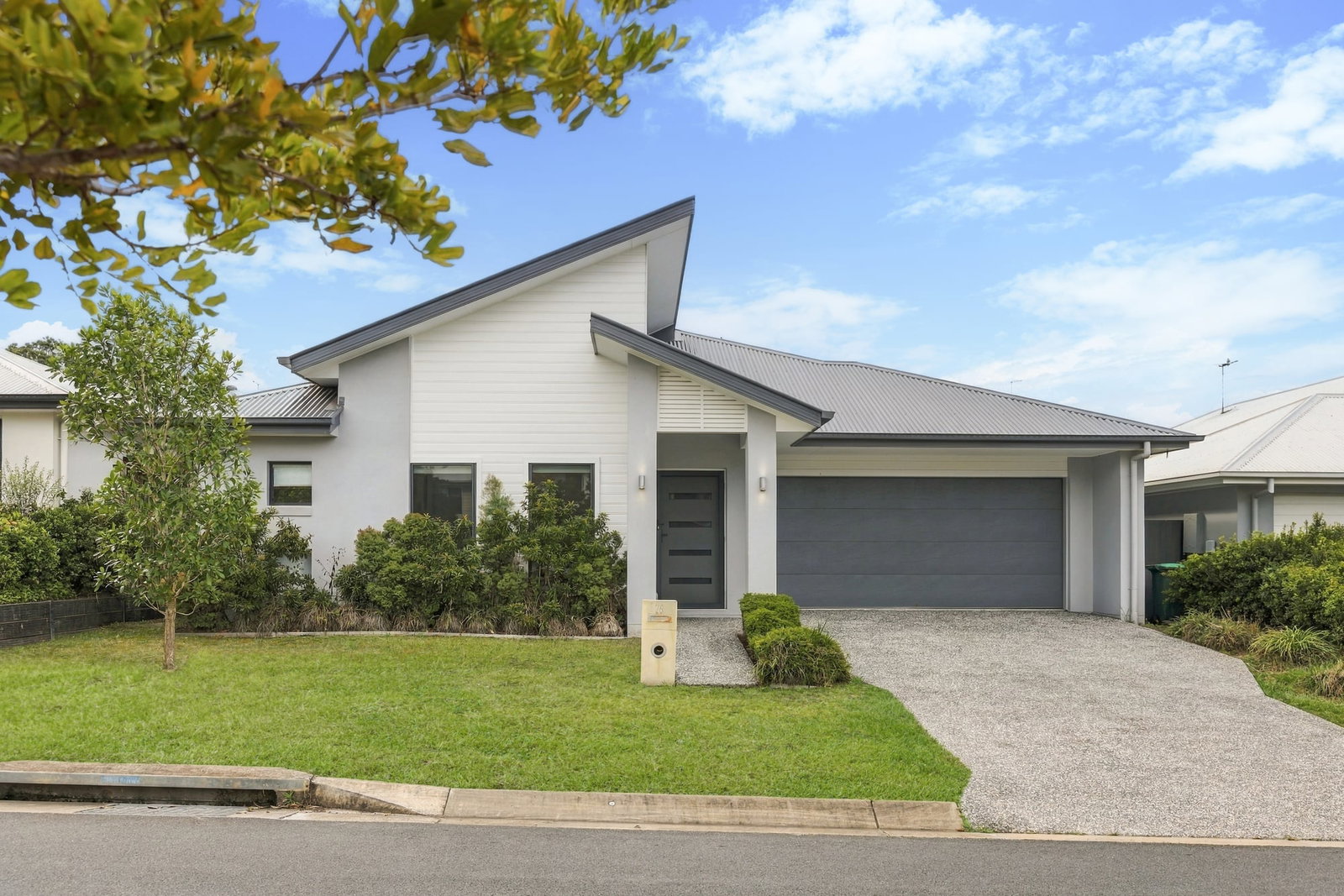 Main listing image for 26 Taunton Circuit, Upper Kedron  QLD  4055