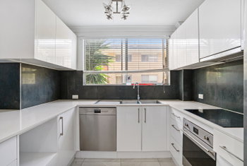 Image 4 for 4/6 Allara Avenue, Palm Beach  QLD  4221