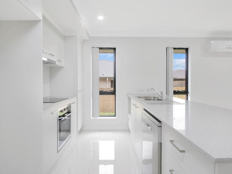 Main listing image for 1/11 Br Ted Magee Drive, COLLINGWOOD PARK  QLD  4301