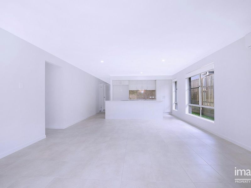 5 Emma St, Bracken Ridge, QLD, 4017, Bracken Ridge - Thumbnail 4