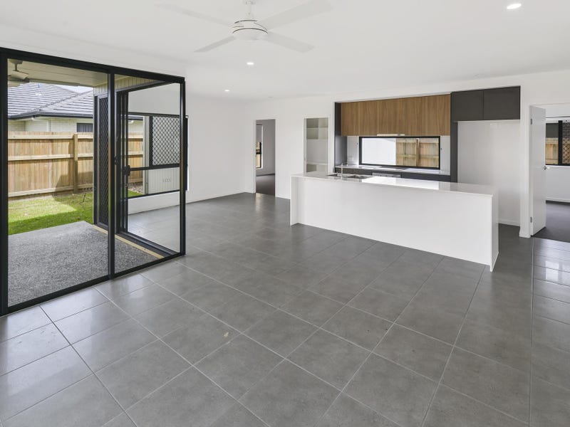 3 Ficus Dr, Palmview, QLD, 4553, Palmview - Thumbnail 2