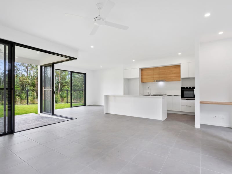 60 Palm Forest Circuit, FOREST GLEN, QLD, 4556, Forest Glen - Thumbnail 2