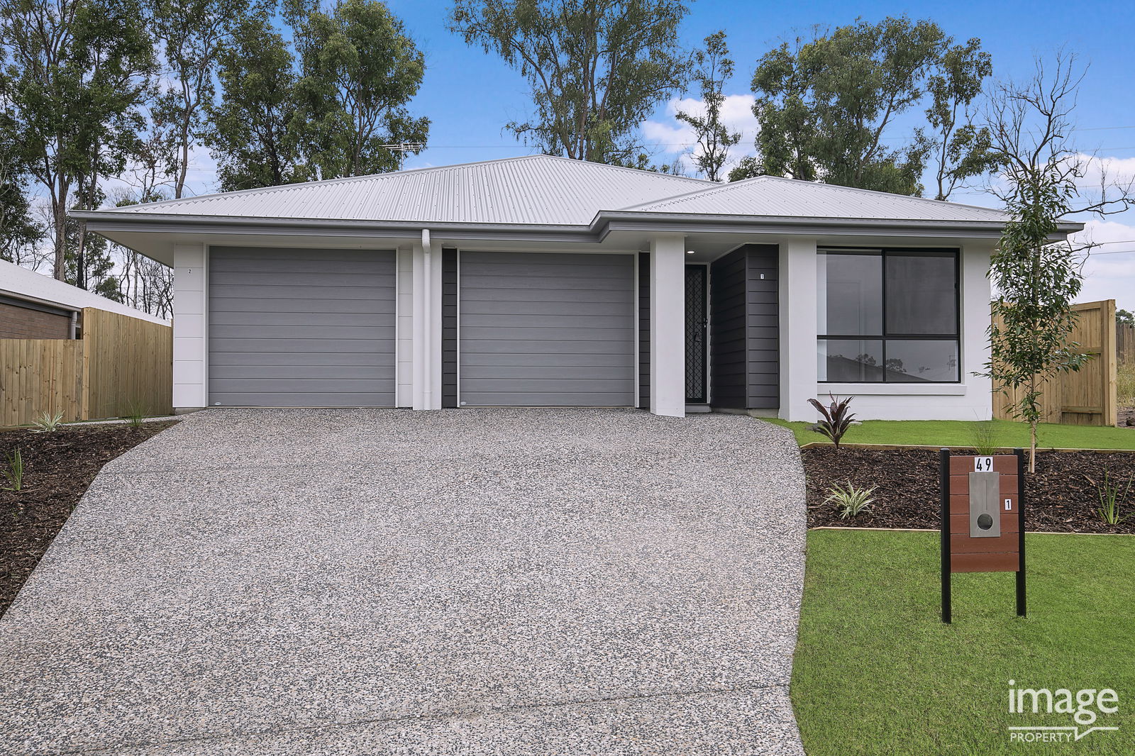 Main listing image for 2/49 Booth St, Redbank  QLD  4301
