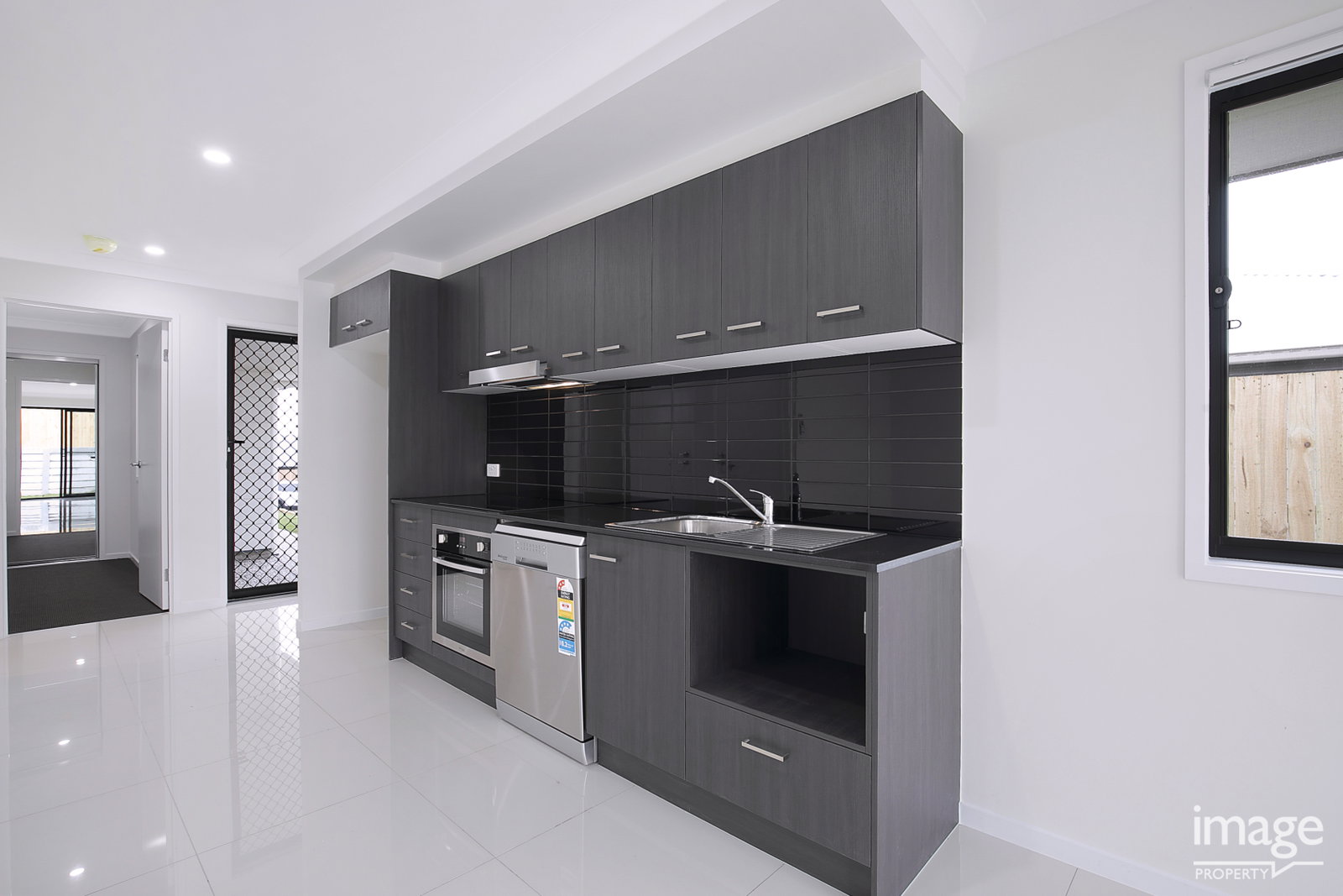 2/49 Booth St, Redbank, QLD, 4301, Redbank - Thumbnail 4