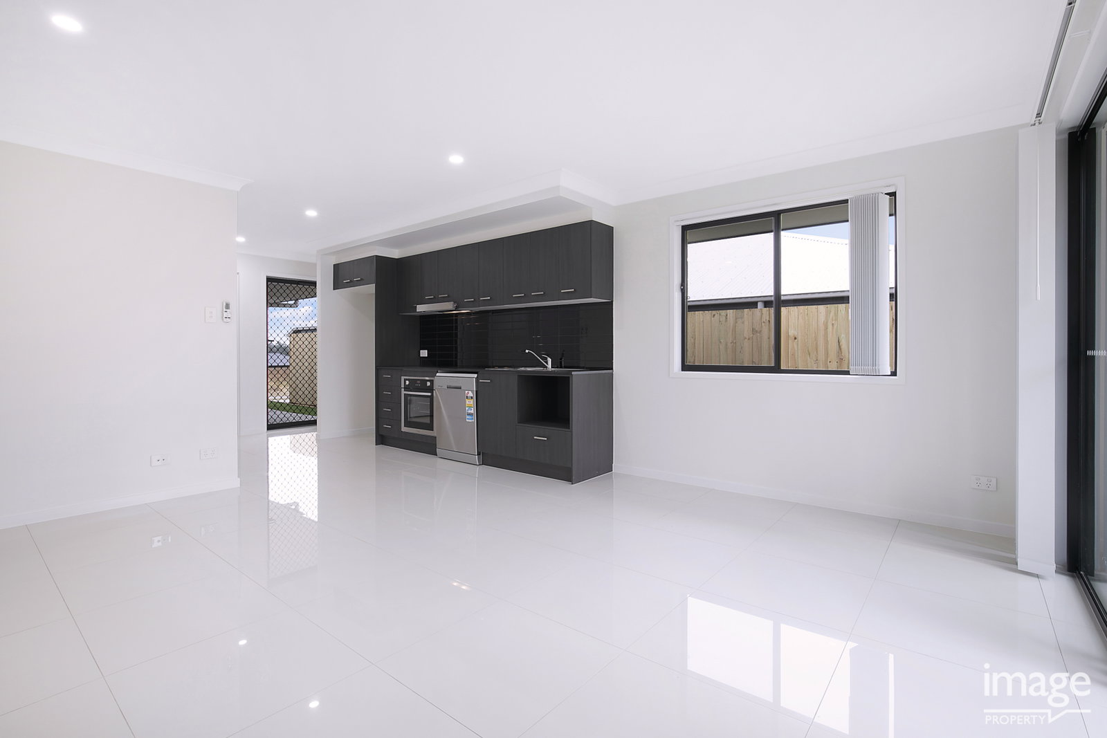 2/49 Booth St, Redbank, QLD, 4301, Redbank - Thumbnail 7