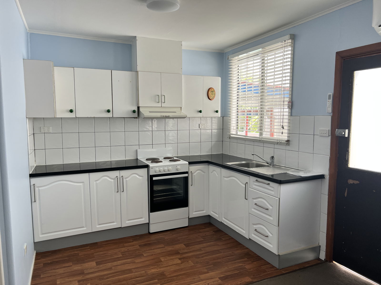 Main listing image for 1/70 Annerley Rd, Woolloongabba  QLD  4102