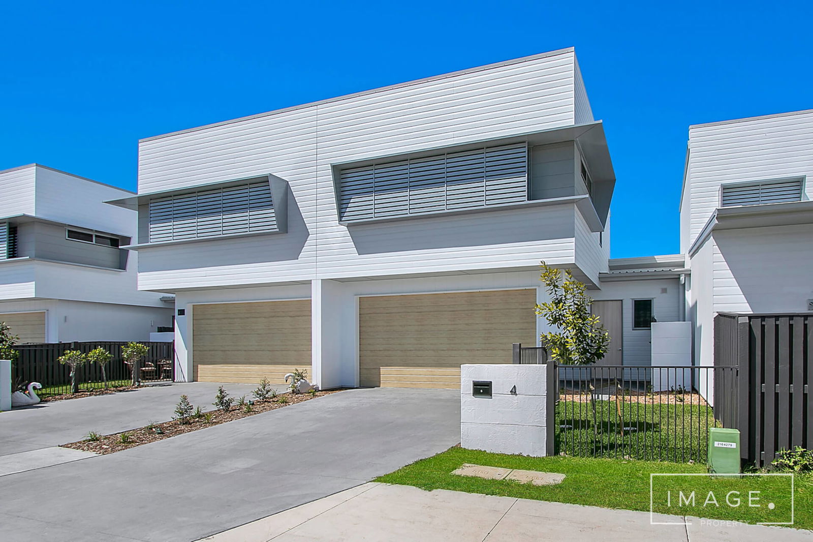 Main listing image for 4 Captain Ave, Newport  QLD  4020