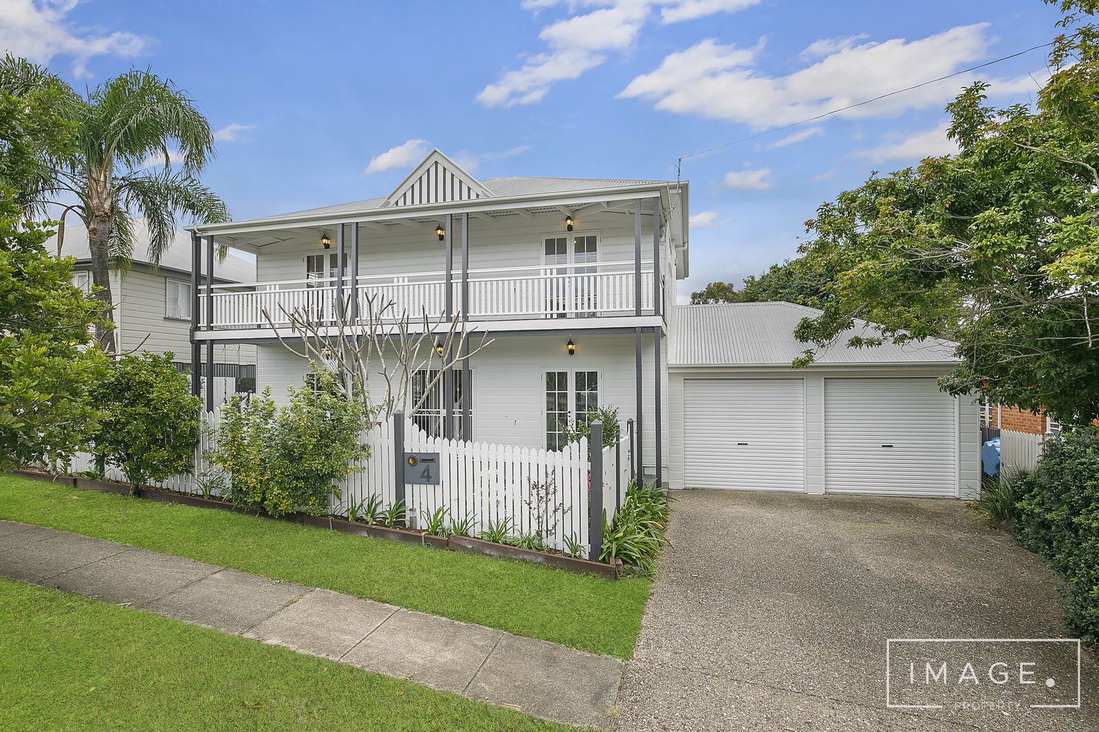 Main listing image for 4 Jason St, Red Hill  QLD  4059