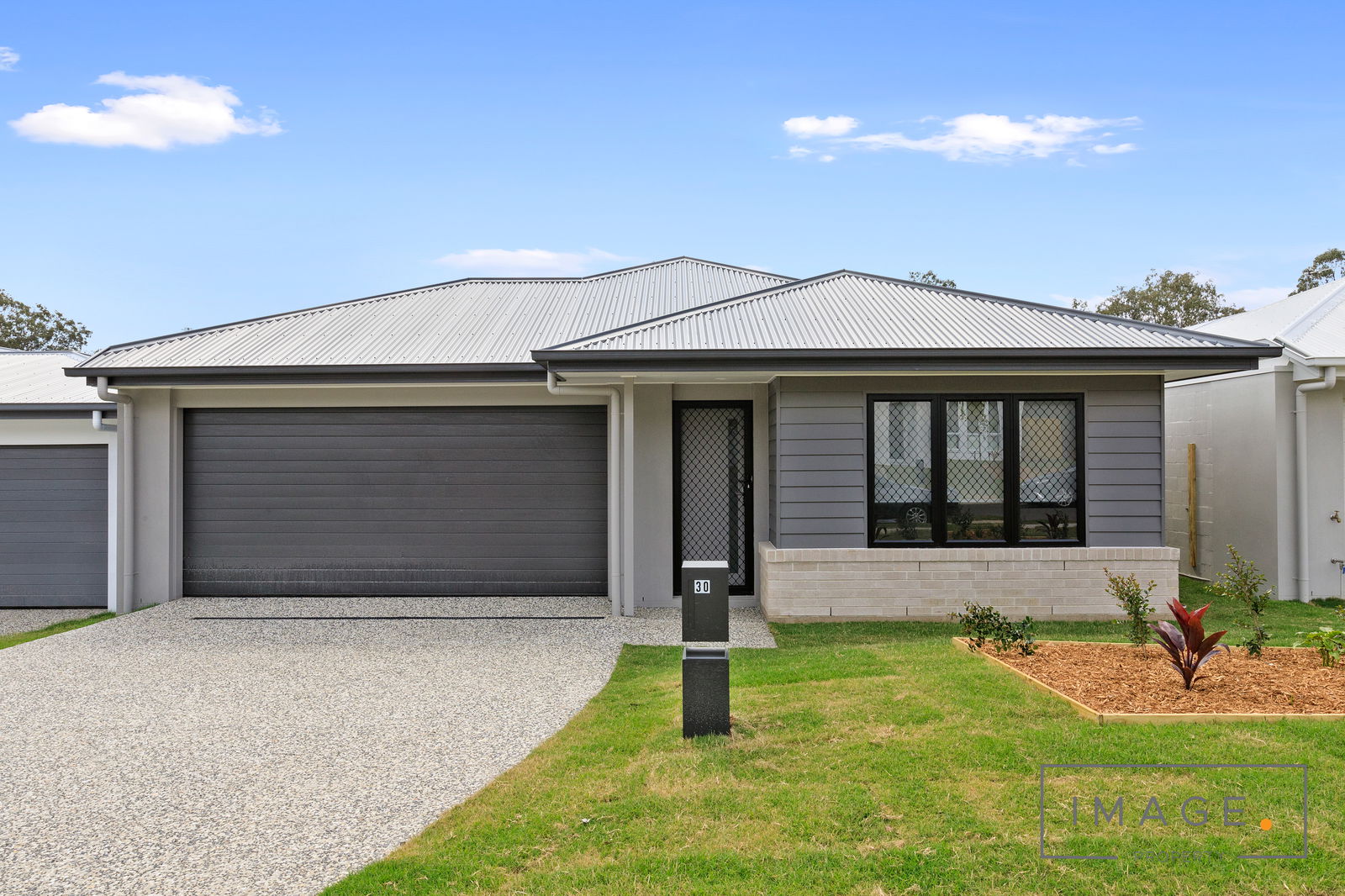 Main listing image for 30 Oak St, Pimpama  QLD  4209