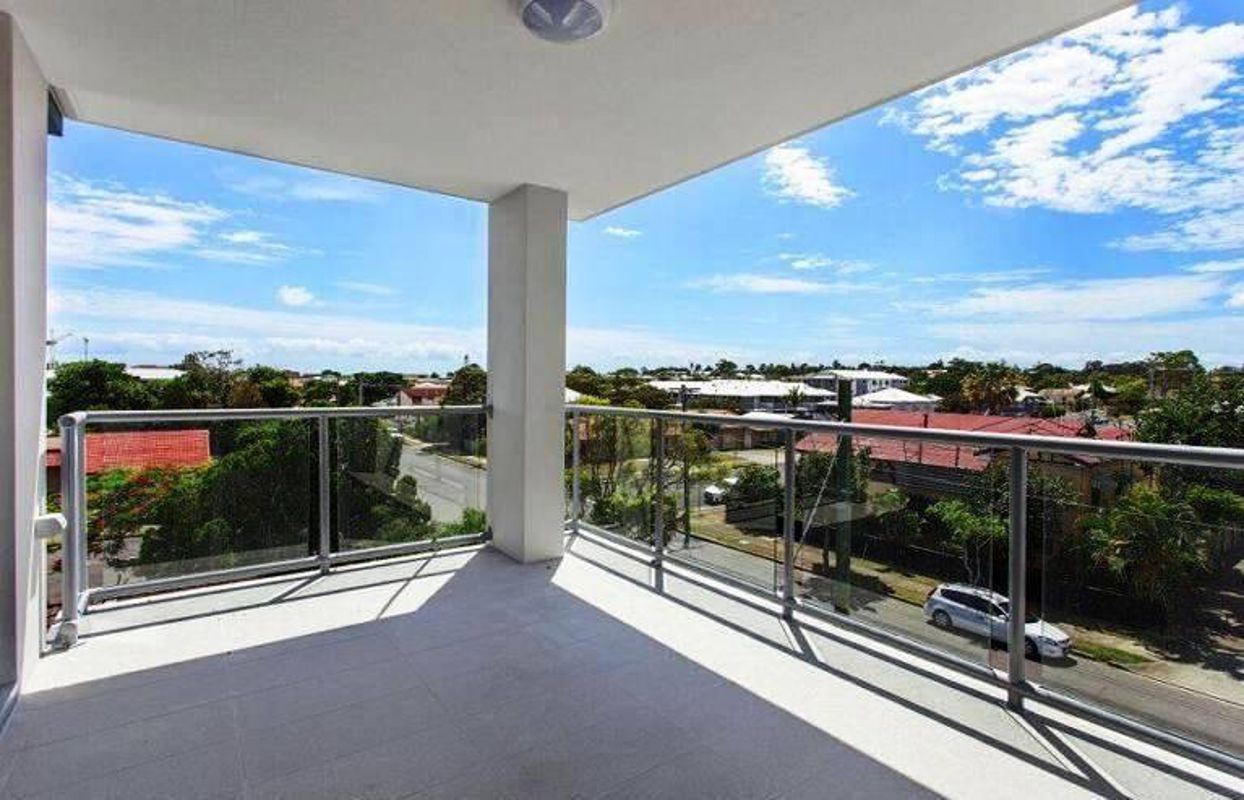 Main listing image for 4/65 Ronald St, Wynnum  QLD  4178