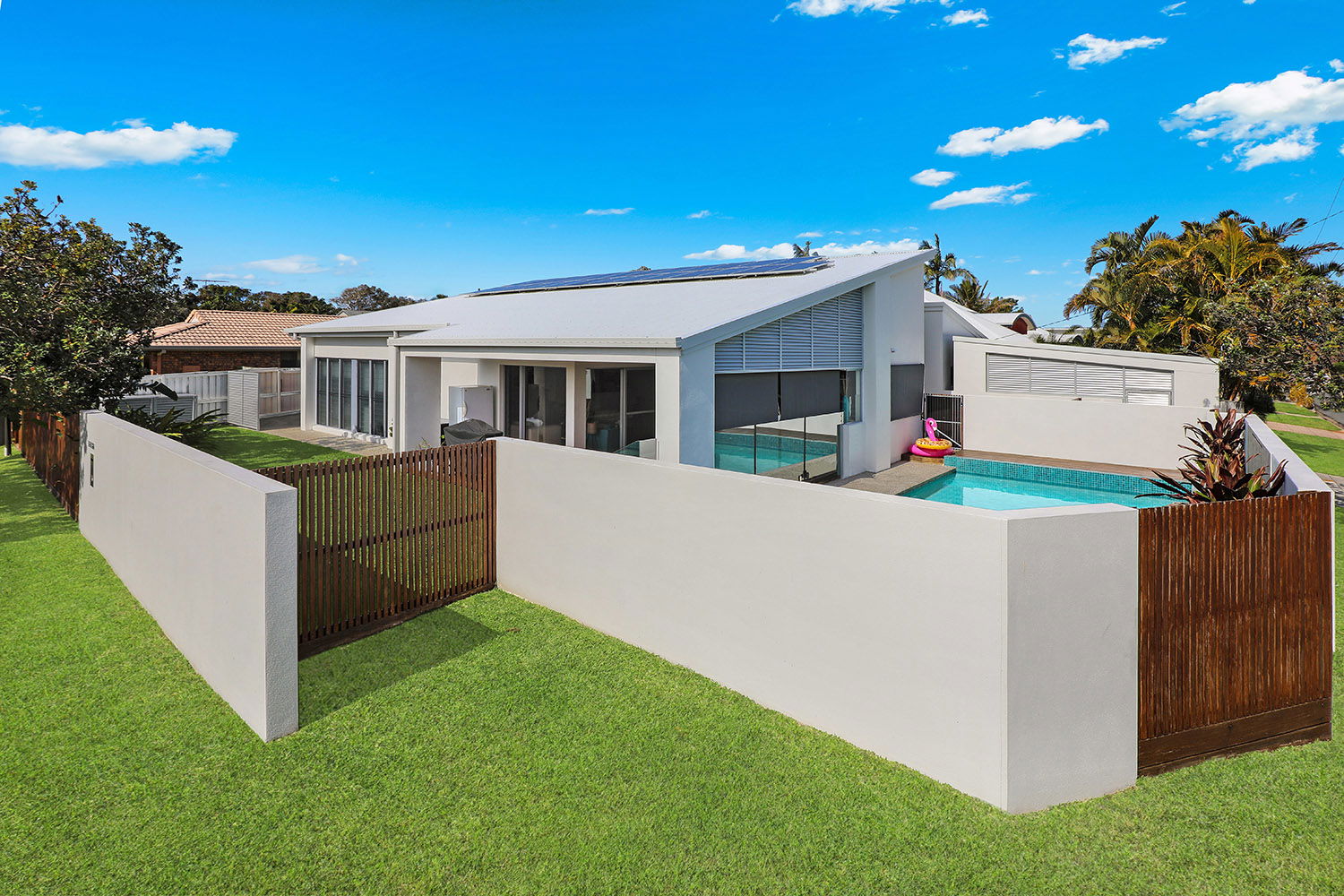 Main listing image for 1 Tallawa Pl, Wurtulla  QLD  4575