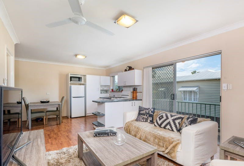 Main listing image for 4/38 Belgrave St, Balmoral  QLD  4171