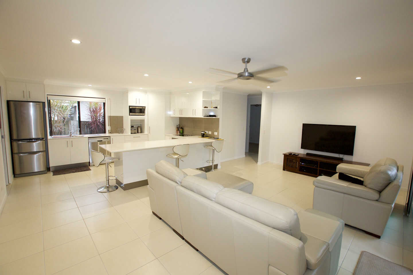 1/90 Westminster Ave, Golden Beach, QLD, 4551, Golden Beach - Thumbnail 3