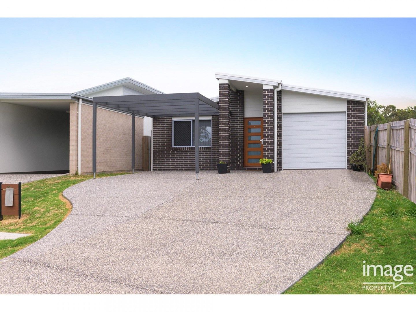 Main listing image for 2/55 Jones St, Rothwell  QLD  4022