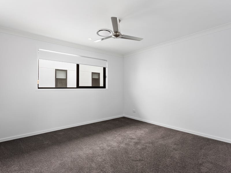 42 Lighthouse Cct, Birtinya, QLD, 4575, Birtinya - Thumbnail 5