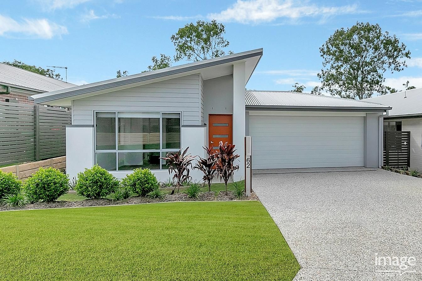 Main listing image for 62 Chambers Ridge Boulevard, Park Ridge  QLD  4125