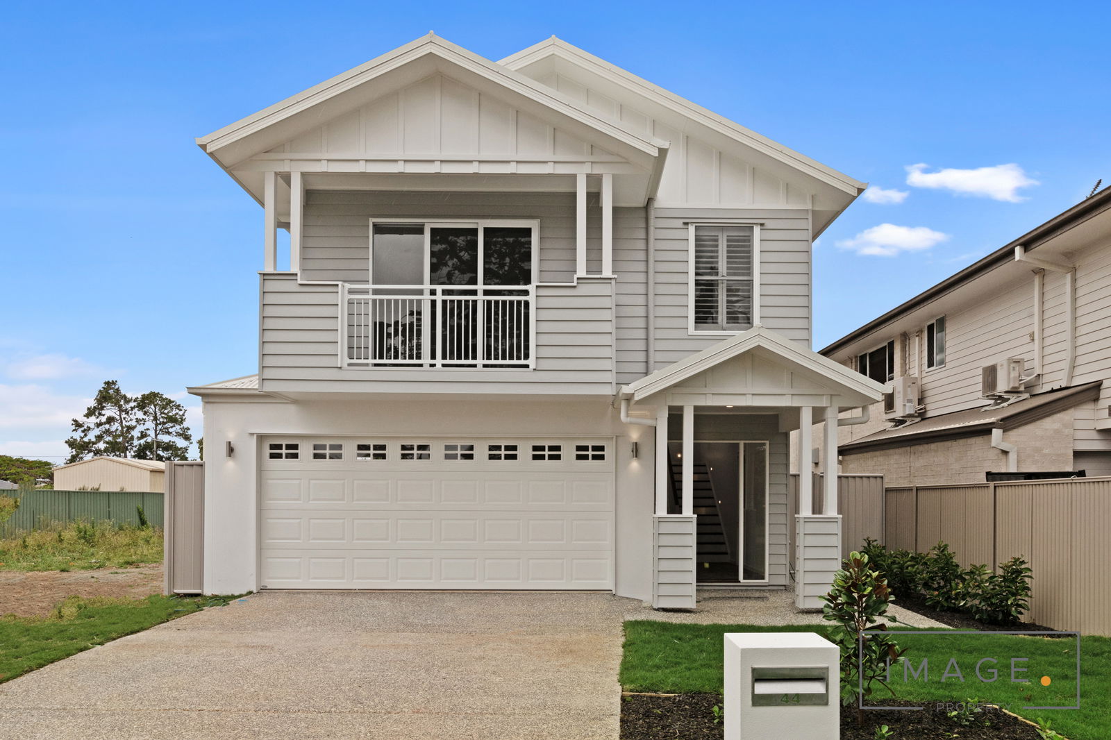 Main listing image for 44 Dart St, Redland Bay  QLD  4165
