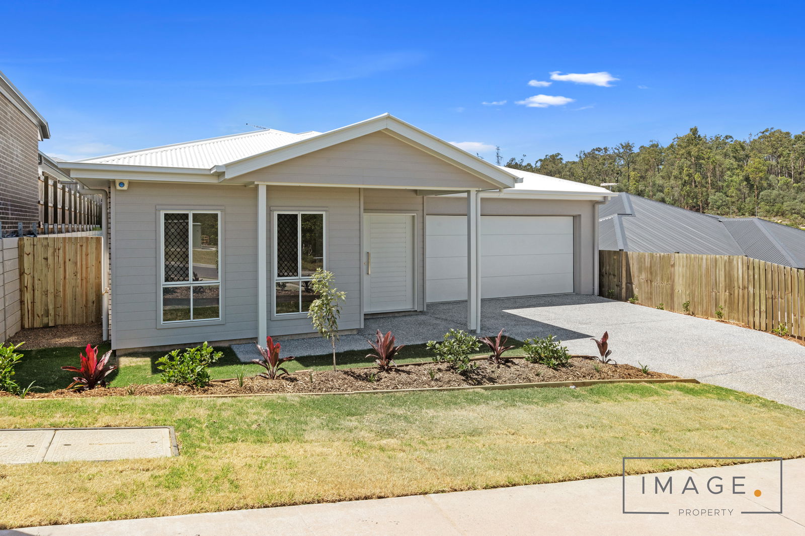 Main listing image for 20 Barossa Way, Spring Mountain  QLD  4300