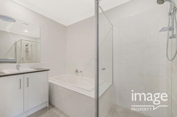 Image 6 for 1/15 Kambu Close, Karalee  QLD  4306