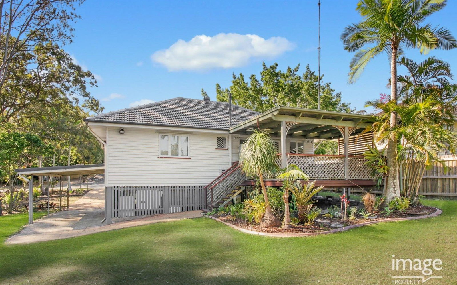 Main listing image for 75 Nursery Rd, Holland Park West  QLD  4121