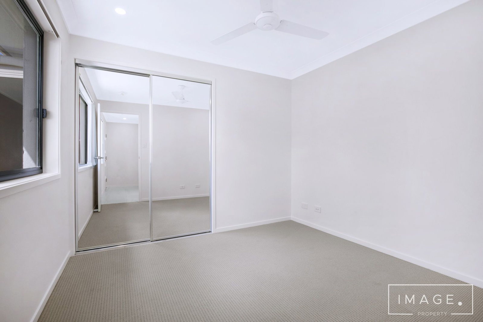 2/57 Locke Crescent, Redbank Plains, QLD, 4301, Redbank Plains - Thumbnail 2
