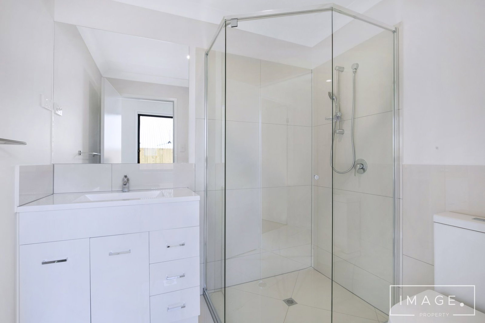 2/57 Locke Crescent, Redbank Plains, QLD, 4301, Redbank Plains - Thumbnail 3