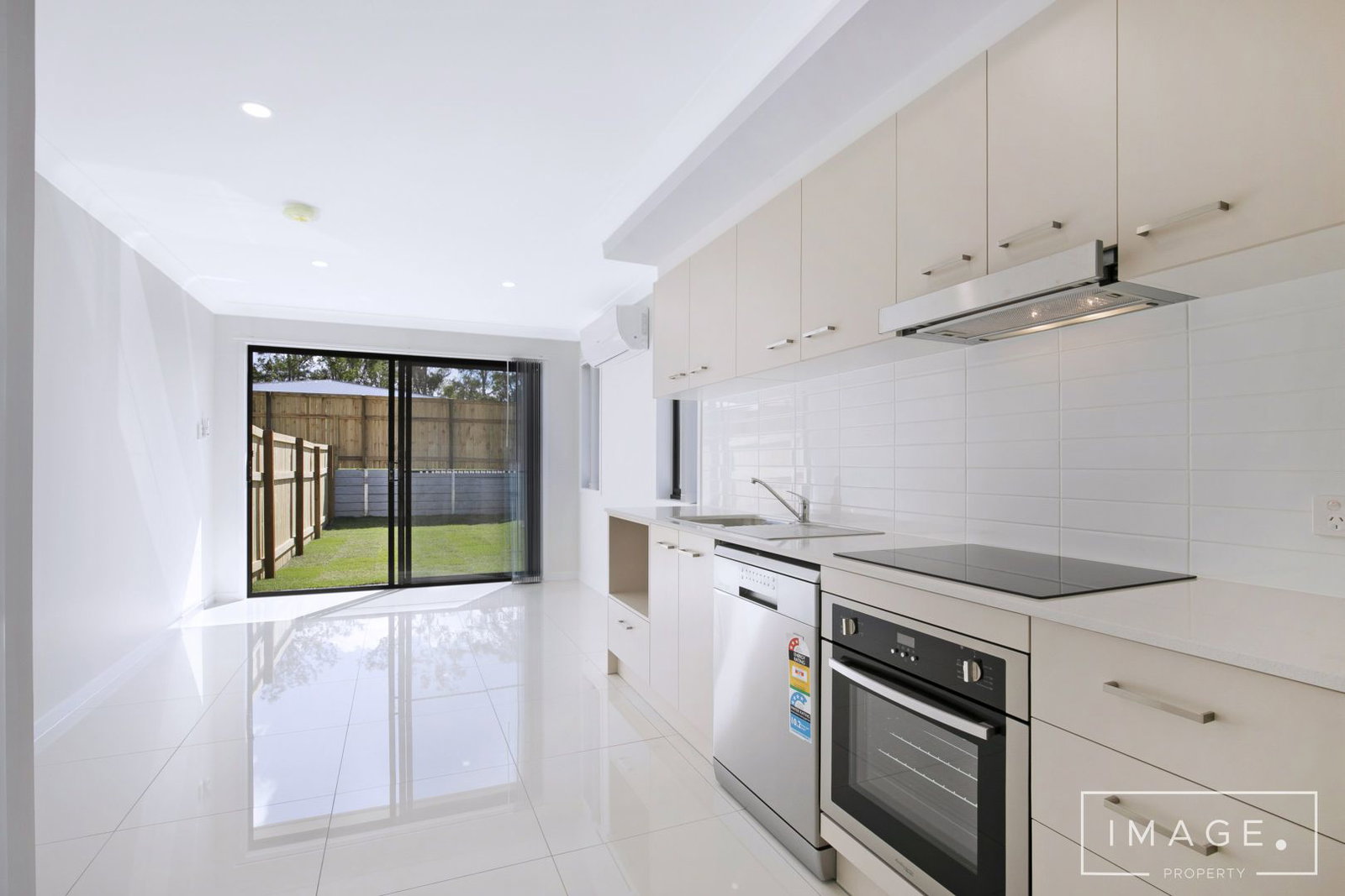 2/57 Locke Crescent, Redbank Plains, QLD, 4301, Redbank Plains - Thumbnail 7