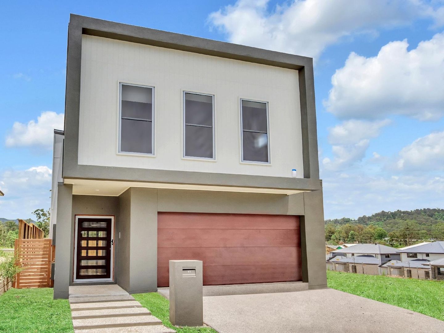 Main listing image for 11 Flinders Street, Upper Kedron  QLD  4055