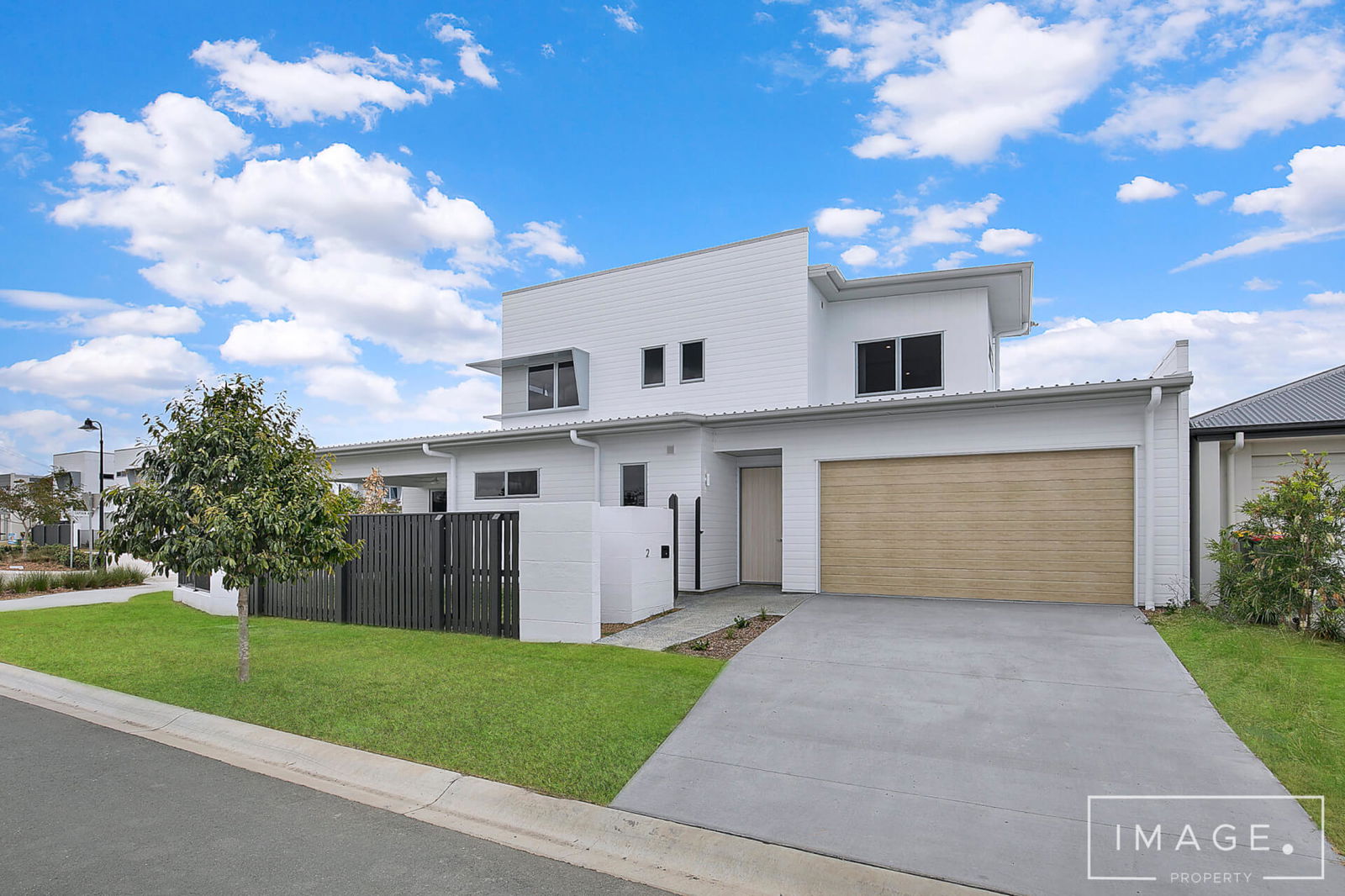 Main listing image for 2 Captain Ave, Newport  QLD  4020
