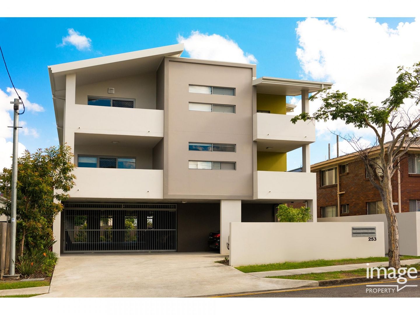 Main listing image for 1/253 Beaudesert Rd, Moorooka  QLD  4105